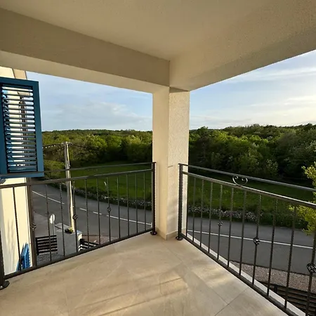 아파트 Gostinjac Apartments