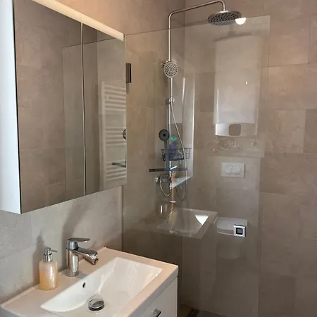 아파트 Gostinjac Apartments